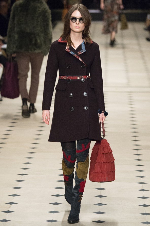 Χωρίς καλσόν - Οι 5 τρόποι για να ντύσετε τα γυμνά πόδια σας [εικόνες] | iefimerida.gr 4