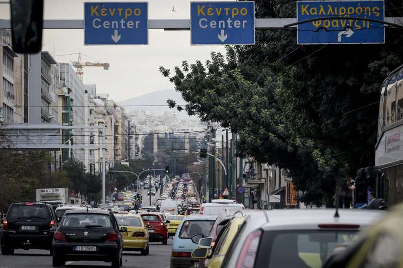 Γολγοθάς λόγω απεργίας -Στους δρόμους με ΙΧ, μοτοσικλέτες, ταξί & ποδήλατα | iefimerida.gr 9