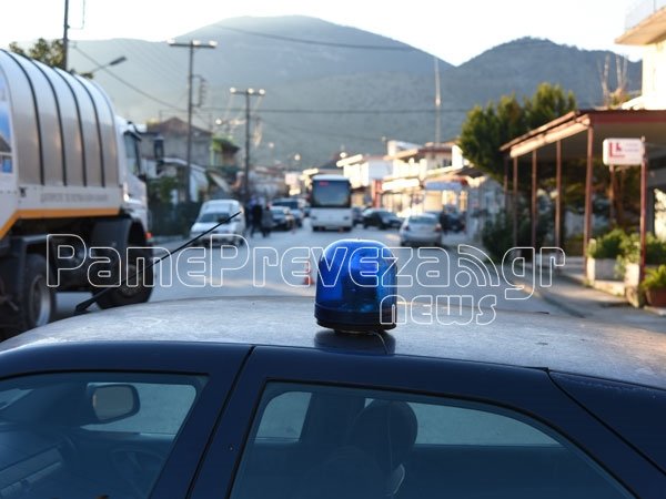 Απορριμματοφόρο παρέσυρε 47χρονη στην Πάργα και της συνέθλιψε το κεφάλι [εικόνες] | iefimerida.gr 0