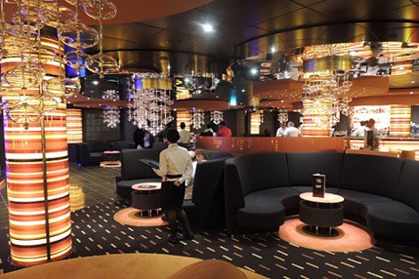 Στον Περαιά το MSC Divina το μεγαλύτερο και πιο χλιδάτο κρουαζιερόπλοιο της Μεσογείου [εικόνες] | iefimerida.gr 10