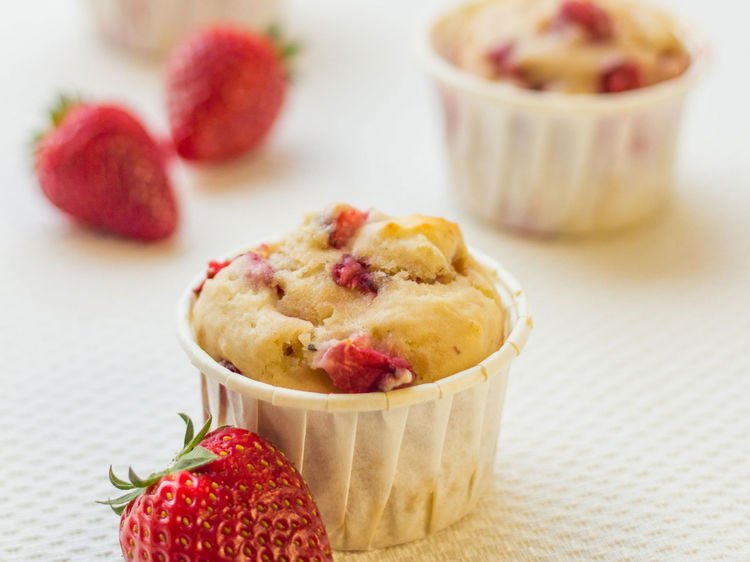 Muffins με φράουλες | iefimerida.gr 2