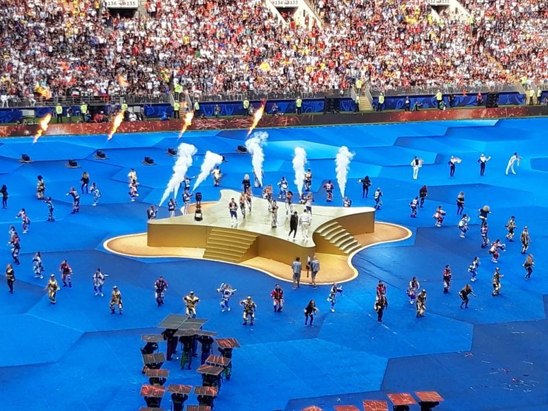 Μουντιάλ 2018: Μαγεία με Γουίλ Σμιθ και... Ροναλντίνιο στην τελετή λήξης [εικόνες & βίντεο] | iefimerida.gr 7