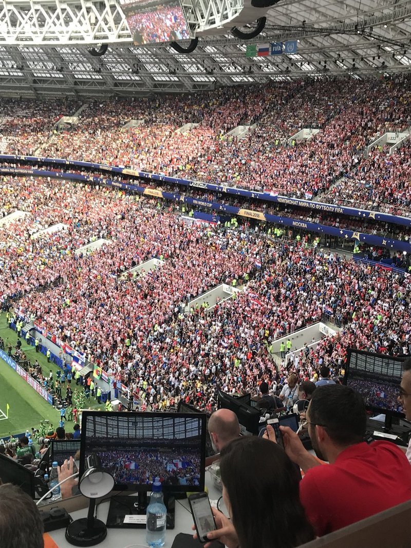 Μουντιάλ 2018: Μαγεία με Γουίλ Σμιθ και... Ροναλντίνιο στην τελετή λήξης [εικόνες & βίντεο] | iefimerida.gr 8