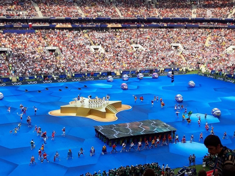 Μουντιάλ 2018: Μαγεία με Γουίλ Σμιθ και... Ροναλντίνιο στην τελετή λήξης [εικόνες & βίντεο] | iefimerida.gr 9