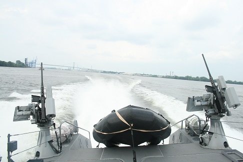 Με σκάφη των Navy Seals θα επιχειρούν οι Ελληνες βατραχάνθρωποι -Ποια είναι τα MARK V [εικόνες] | iefimerida.gr 2