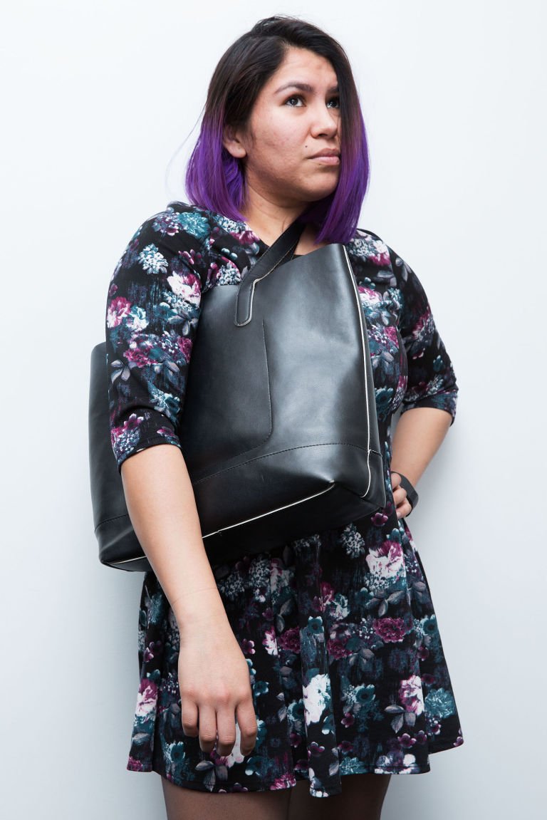 Μάλλον φοράτε λάθος την τσάντα σας -Η μόδα επιβάλλει νέο τρόπο [εικόνες] | iefimerida.gr 8