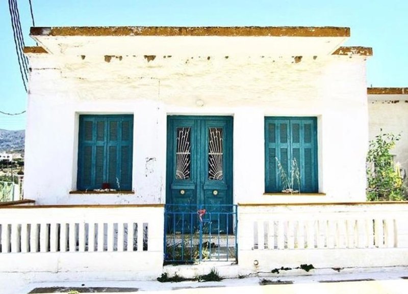 Instagram @Αχίλλεια Αναργύρου