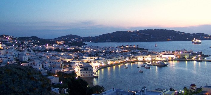 Μύκονος και Σαντορίνη φθηνότερες από πέρυσι- Οι τιμές των ξενοδοχείων σε 19 ελληνικούς προορισμούς | iefimerida.gr 1