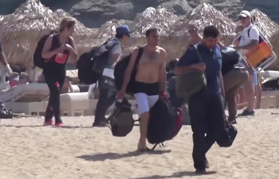 Είδαν μετανάστες στην... Μύκονο [εικόνα & βίντεο] | iefimerida.gr 0