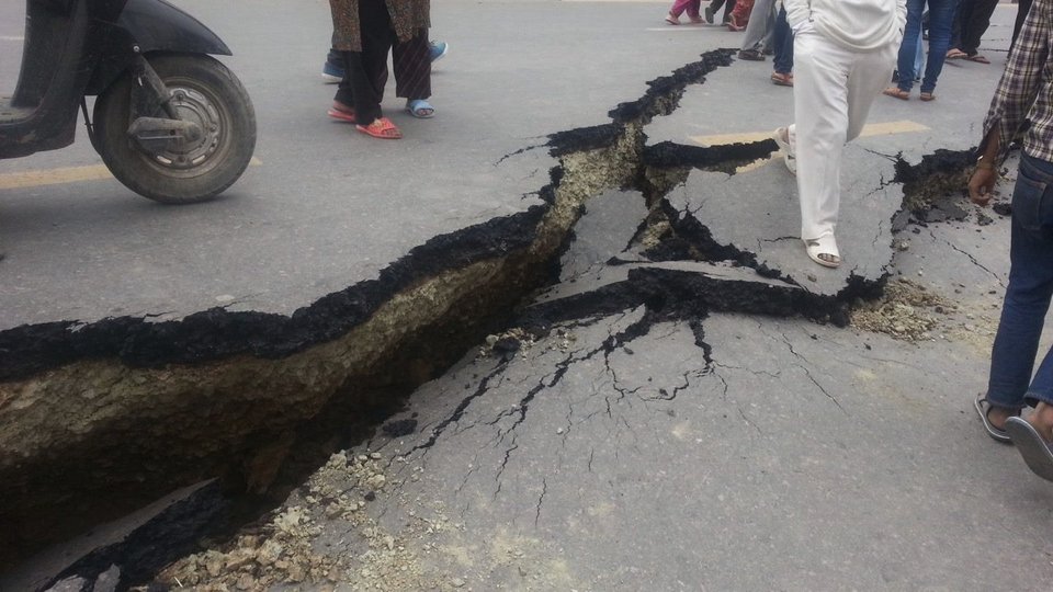Λέκκας: Τι είδα στο Νεπάλ μετά τον σεισμό - Καταστροφή, αλλά και αξιοπρέπεια [εικόνες] | iefimerida.gr 6