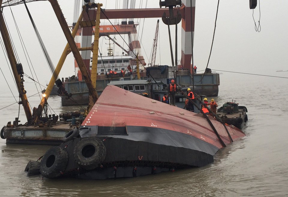 Τουλάχιστον 21 νεκροί από τη βύθιση ρυμουλκού στην Κίνα [εικόνες] | iefimerida.gr 7