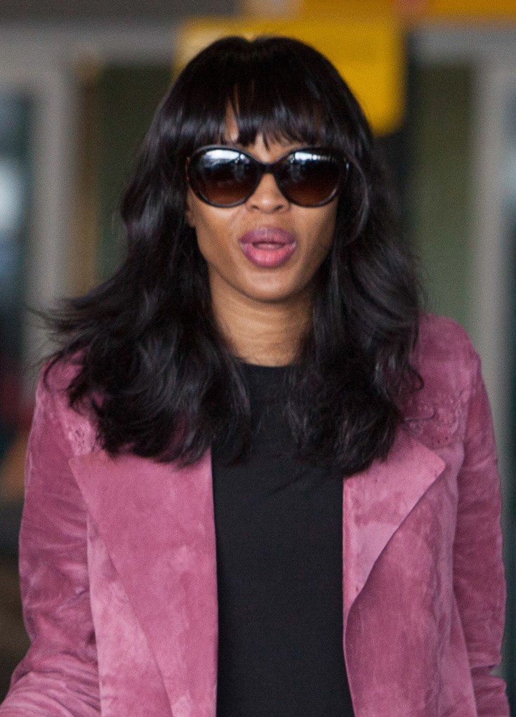 Σε αναπηρικό αμαξίδιο η Ναόμι Κάμπελ [εικόνες]  | iefimerida.gr 1