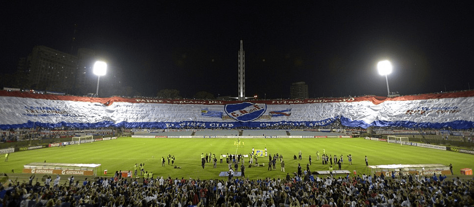 Αυτό είναι το μεγαλύτερο ποδοσφαιρικό πανό στον κόσμο [εικόνες&βίντεο] | iefimerida.gr 0