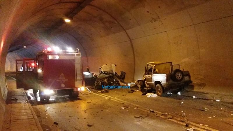 Eνας νεκρός και τέσσερις τραυματίες από τροχαίο τριών οχημάτων σε σήραγγα στη Ναύπακτο [εικόνες & βίντεο] | iefimerida.gr 0