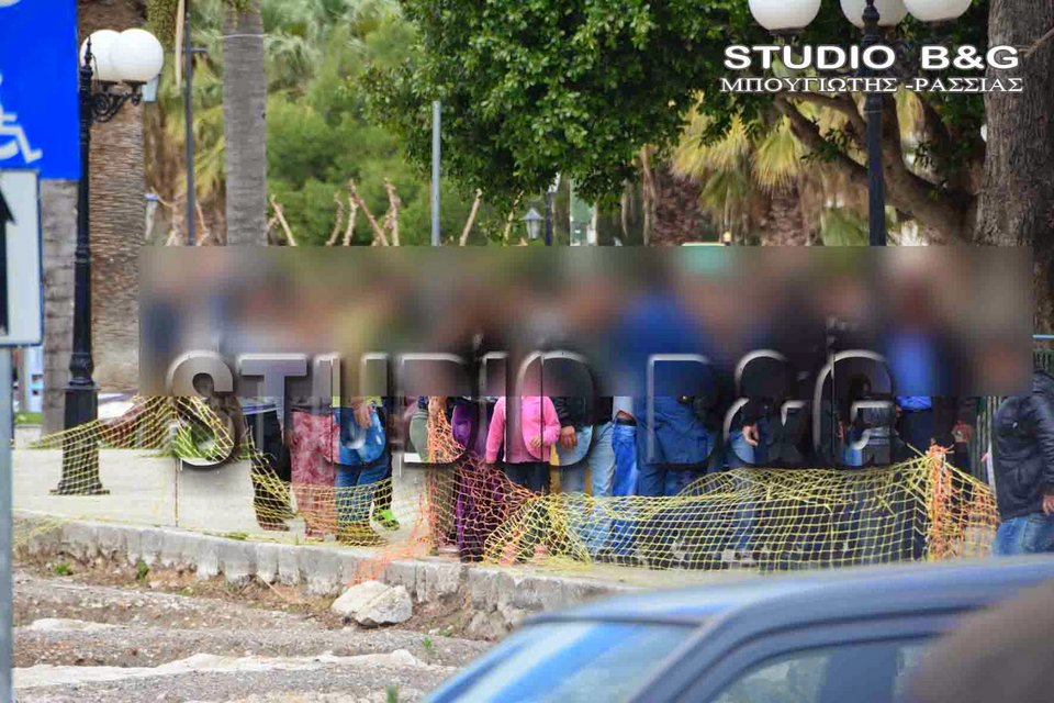 Ρομά έσπασαν στο ξύλο αστυνομικούς επειδή δεν τους άρεσε η δικαστική απόφαση [εικόνες & βίντεο] | iefimerida.gr 4