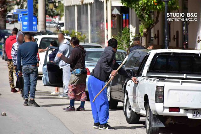Ξύλο με σιδερολοστούς ανάμεσα σε Ρομά στο Ναύπλιο-  Πιάστηκαν στα χέρια για λίγο φαγητό [εικόνες & βίντεο] | iefimerida.gr 0