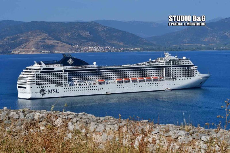 Στο Ναύπλιο κατέπλευσε το υπερπολυτελές κρουαζιερόπλοιο Msc Poesia [εικόνες & βίντεο] | iefimerida.gr 3