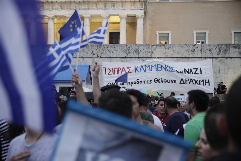 Νέα συγκέντρωση του «Μένουμε Ευρώπη» σήμερα στις 19:30 στο Καλλιμάρμαρο | iefimerida.gr 2