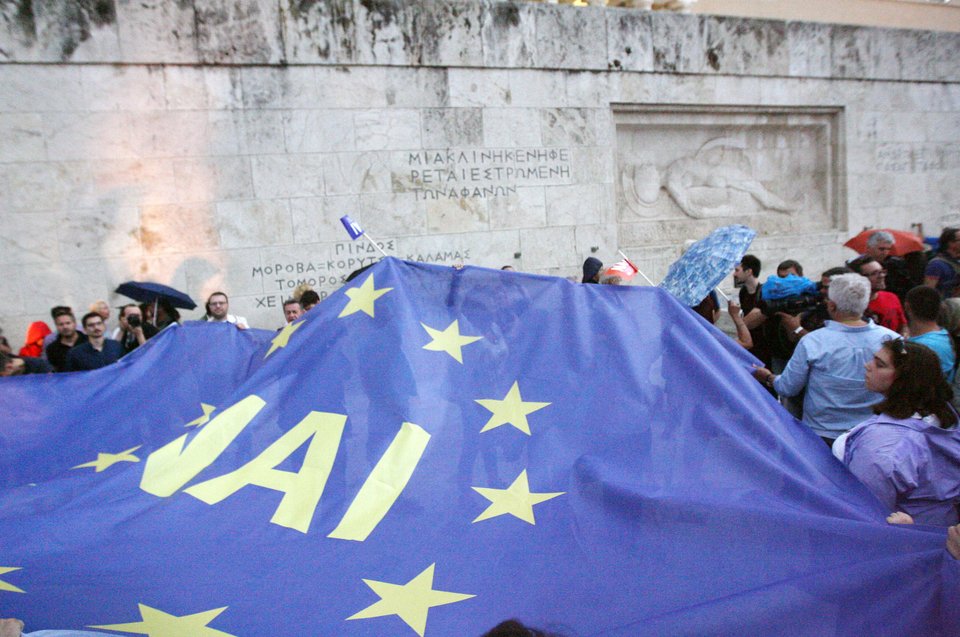 Νέα συγκέντρωση του «Μένουμε Ευρώπη» σήμερα στις 19:30 στο Καλλιμάρμαρο | iefimerida.gr 6