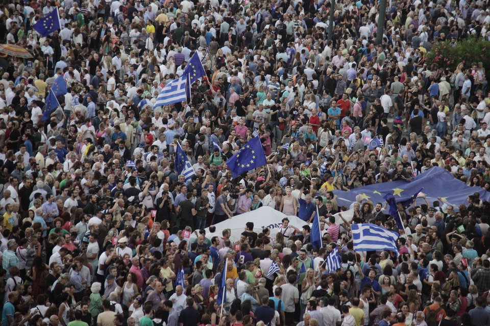 Νέα συγκέντρωση του «Μένουμε Ευρώπη» σήμερα στις 19:30 στο Καλλιμάρμαρο | iefimerida.gr 8