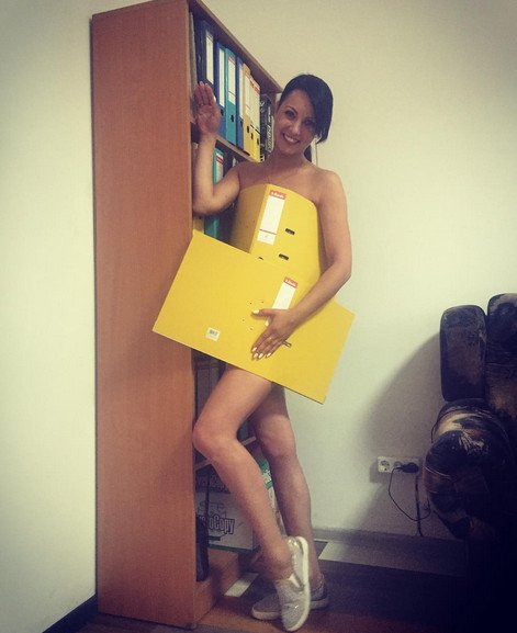 «Γδύσου και δούλεψε»... πρόσταξε ο Πρόεδρος της Λευκορωσίας -Το έκαναν όλοι πράξη και έγιναν viral [εικόνες] | iefimerida.gr 4