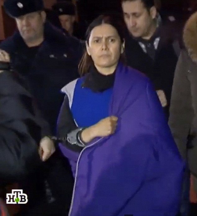 Φρίκη: Με κουζινομάχαιρο αποκεφάλισε το 4χρονο κοριτσάκι η σατανική νταντά [εικόνες, βίντεο] | iefimerida.gr 1