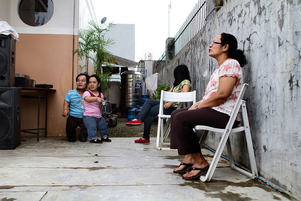 Η ζωή από τα 1,30μ. -Ανθρωποι με νανισμό που ζουν στο περιθώριο ονειρεύονται μια θέση στον κόσμο [εικόνες] | iefimerida.gr 4