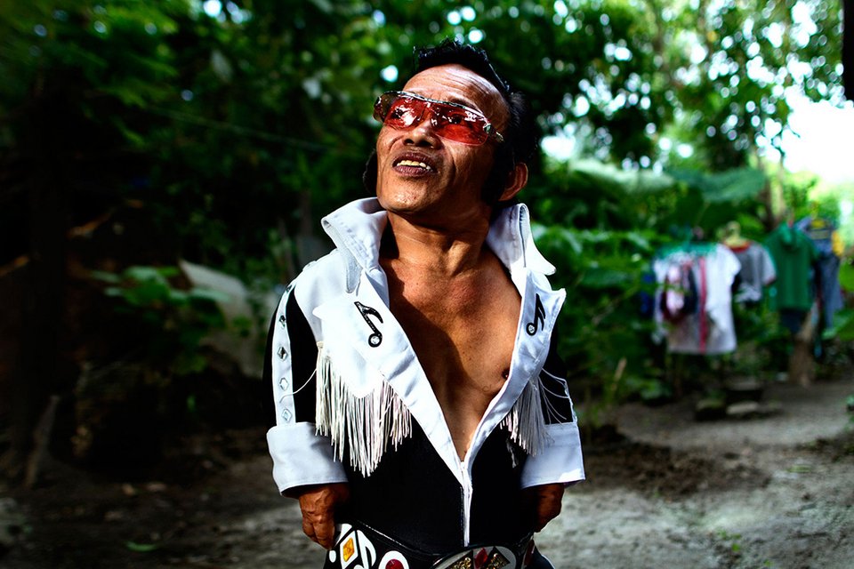 Η ζωή από τα 1,30μ. -Ανθρωποι με νανισμό που ζουν στο περιθώριο ονειρεύονται μια θέση στον κόσμο [εικόνες] | iefimerida.gr 6