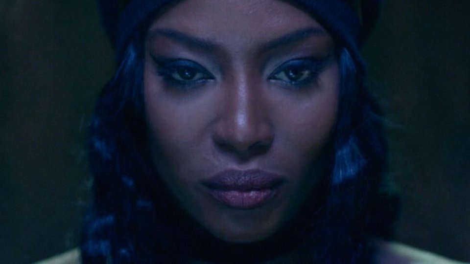 Οταν έκλαψε η Ναόμι Κάμπελ [βίντεο] | iefimerida.gr 4