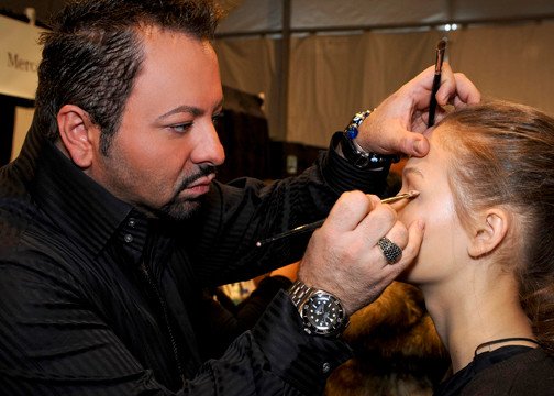 Ναπολέων Περδής: Ο ομογενής «γκουρού» των καλλυντικών επεκτείνει την αυτοκρατορία του και στην Ελλάδα [εικόνες] | iefimerida.gr 5