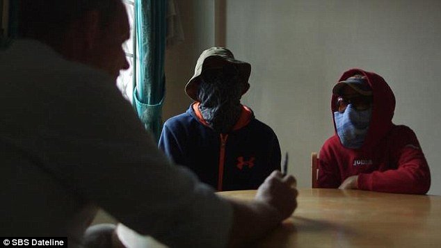 Ανδρόγυνο δολοφόνων: Εκτελούν εμπόρους ναρκωτικών για $ 100 το κεφάλι [εικόνα]  | iefimerida.gr 0