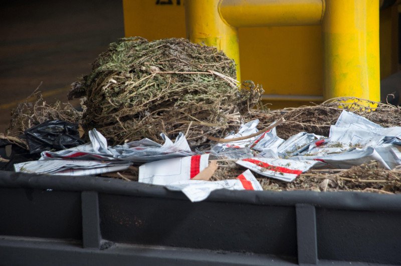 Πού καταλήγουν τα ναρκωτικά που έχουν κατασχεθεί από την ΕΛ.ΑΣ -Στη φωτιά κάνναβη και κοκαΐνη [εικόνες & βίντεο] | iefimerida.gr 2