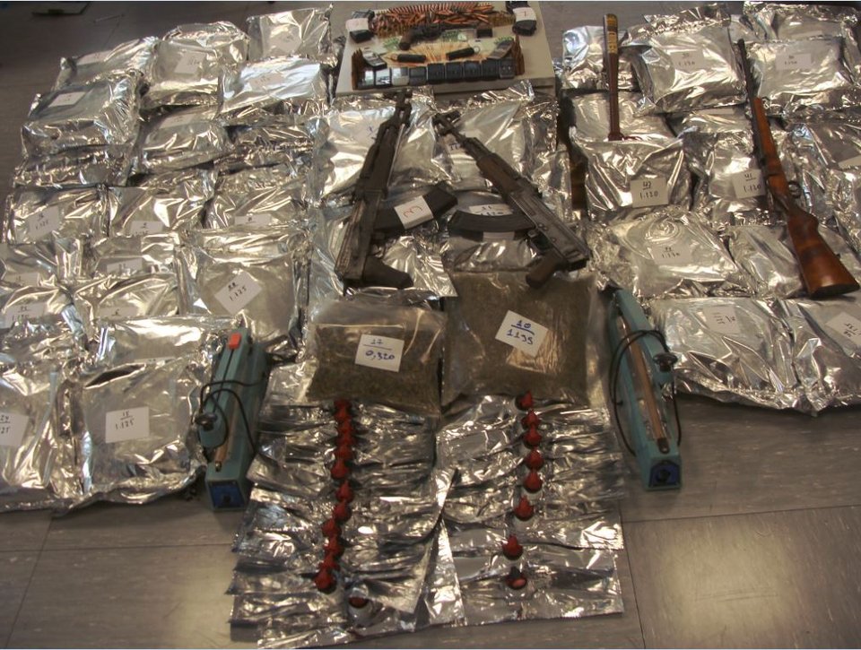 Διεθνή σπείρα ναρκωτικών εξάρθρωσε η ΕΛ.ΑΣ. [εικόνες] | iefimerida.gr 4