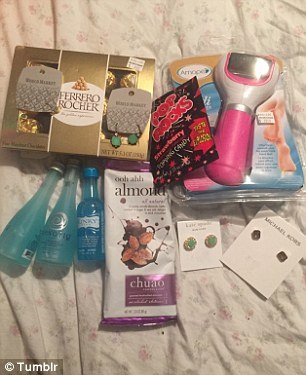 Ξέφυγαν οι γυναίκες στο Tumblr -Κλέβουν πολυτελή προϊόντα και τα ποστάρουν [εικόνες] | iefimerida.gr 13