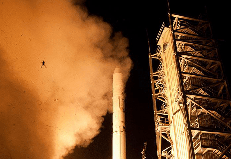 Η φωτογραφία της NASA με τον βάτραχο «αστροναύτη» που κάνει το γύρο του κόσμου [εικόνα] | iefimerida.gr 1