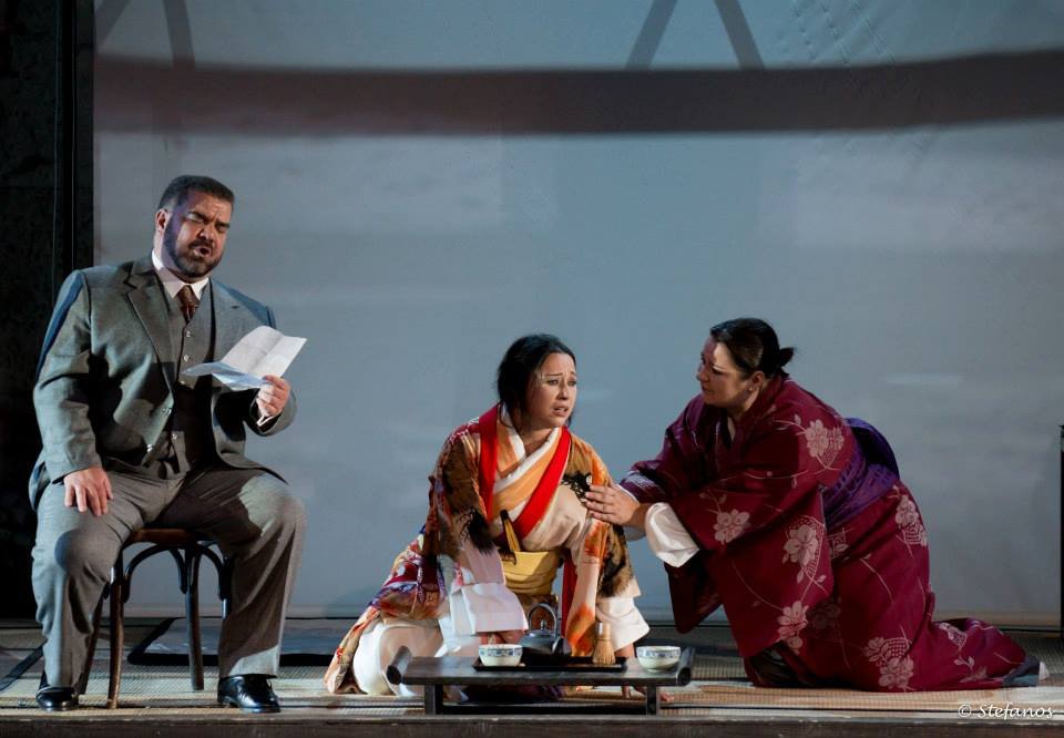 Aυτές είναι οι ο πρώτες εικόνες από τα εξαίσια κοστούμια και σκηνικά της Μαντάμα Μπατττερφλάι [εικόνες] | iefimerida.gr 3