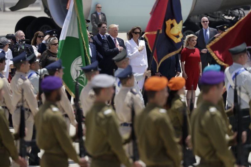 O Τραμπ έφθασε στο Ισραήλ ελπίζοντας στην επανεκκίνηση των ειρηνευτικών συνομιλιών | iefimerida.gr 2