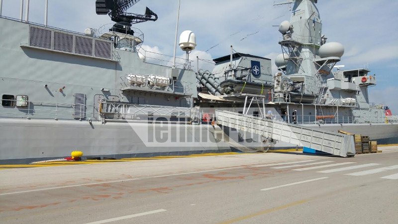 Τα πληρώματα του ΝΑΤΟ ξεκουράζονται στον Πειραιά [εικόνες] | iefimerida.gr 2