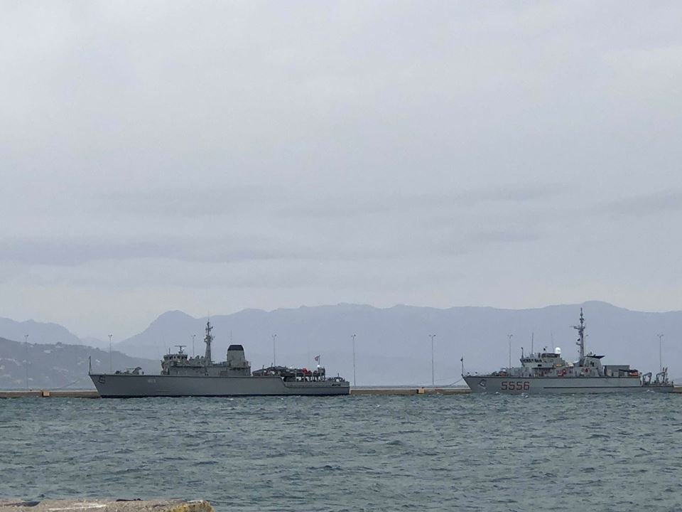 Εκπληξη στην Κέρκυρα -Εδεσαν στο λιμάνι 4 ναρκοθηρικά σκάφη του ΝΑΤΟ [εικόνες] | iefimerida.gr 0