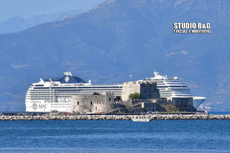 Στο Ναύπλιο «έδεσε» υπερπολυτελές κρουαζιερόπλοιο λόγω απεργίας της ΠΝΟ [εικόνες & βίντεο] | iefimerida.gr 0