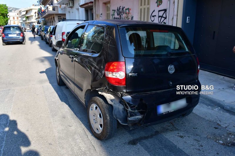 Ναύπλιο: Καραμπόλα 5 αυτοκινήτων στο κέντρο της πόλης [εικόνες & βίντεο] | iefimerida.gr 3