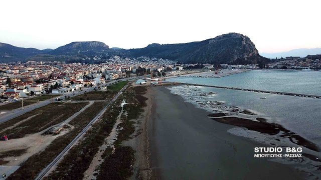 Η υπερπανσέληνος... εξαφάνισε τη θάλασσα στο Ναύπλιο -Απίστευτες εικόνες | iefimerida.gr 7