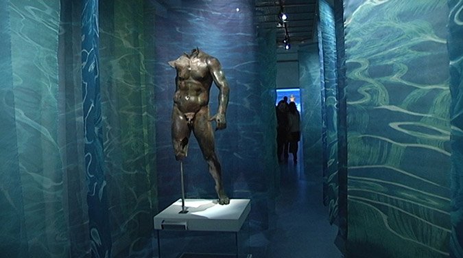 Τα χάχανα που εκνεύρισαν τον υπουργό, τα θρυλικά εγκαίνια του ΕΜΣΤ που δεν έγιναν ποτέ: Τι έγινε και τι δεν έγινε στον πολιτισμό κατά την ελληνική προεδρία [εικόνες-βίντεο]   | iefimerida.gr 1