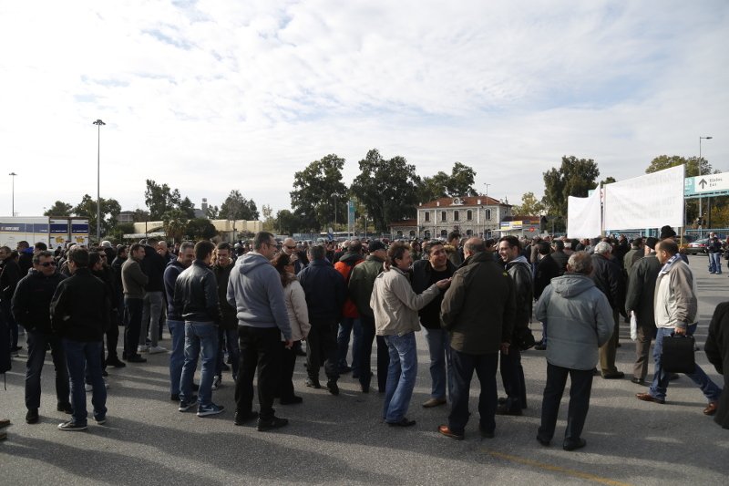 Στους δρόμους οι ναυτεργάτες -Συγκέντρωση και πορεία στο υπουργείο Ναυτιλίας [εικόνες] | iefimerida.gr 1