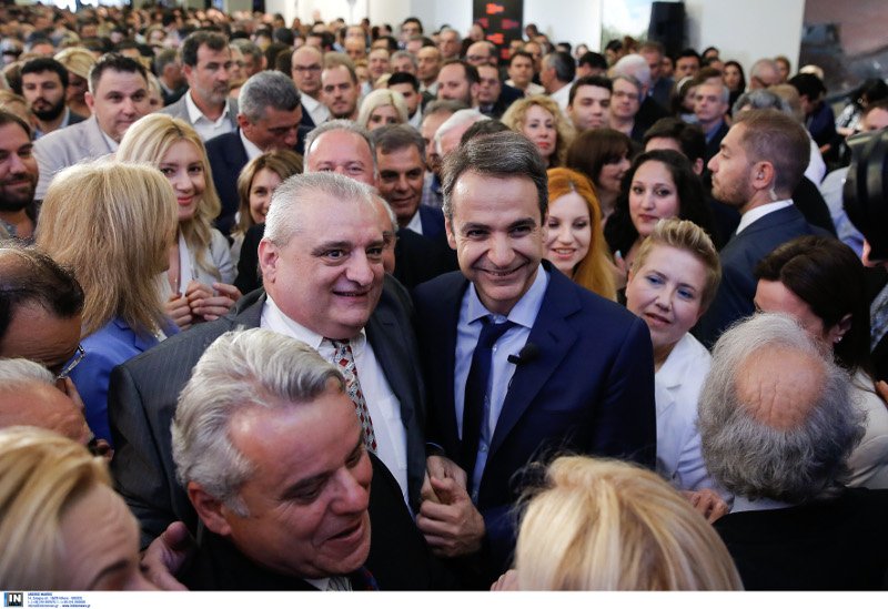 Μητσοτάκης στους πολίτες που έκαναν αίτηση για το Μητρώο Στελεχών: Θα προχωράνε οι καλύτεροι [εικόνες] | iefimerida.gr 2