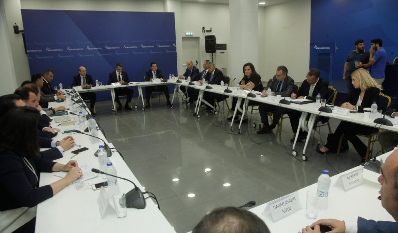 Μητσοτάκης: Η κυβέρνηση είναι θεατής στη διαπραγμάτευση -Θα πάρει ό,τι της δώσουν | iefimerida.gr 1