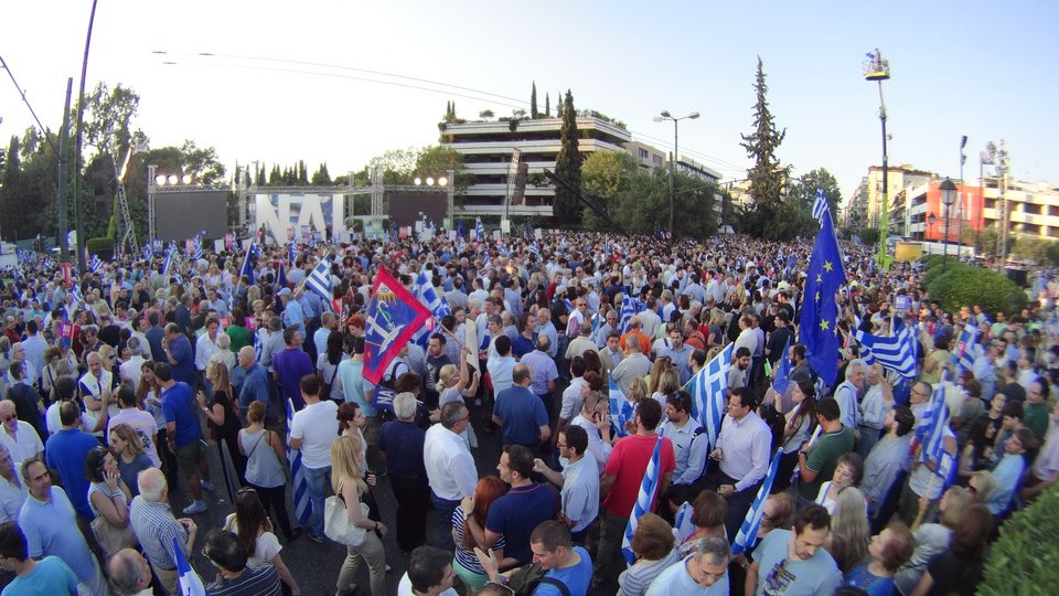 Πλημμύρισε το Καλλιμάρμαρο - Με τον Εθνικό Υμνο τελείωσε η συγκέντρωση [εικόνες]  | iefimerida.gr 12