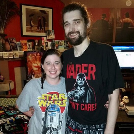 Πέθανε ο καρκινοπαθής θαυμαστής του Star Wars -Είδε πρώτος την τελευταία ταινία [εικόνες]  | iefimerida.gr 4