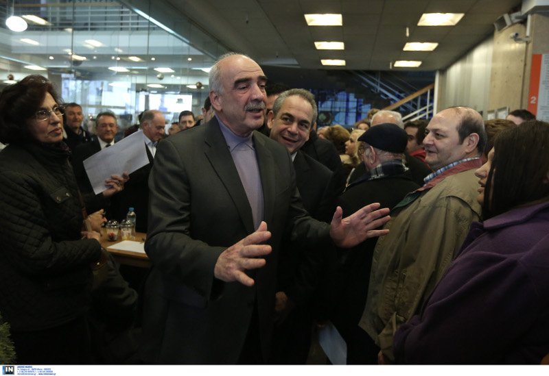 Η στιλιστική μοντερνιά του Μεϊμαράκη την Κυριακή των εκλογών [εικόνες] | iefimerida.gr 6