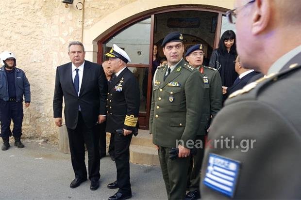 Αβάσταχτη οδύνη στην κηδεία του υποστράτηγου Γ. Τζανιδάκη [εικόνες] | iefimerida.gr 5